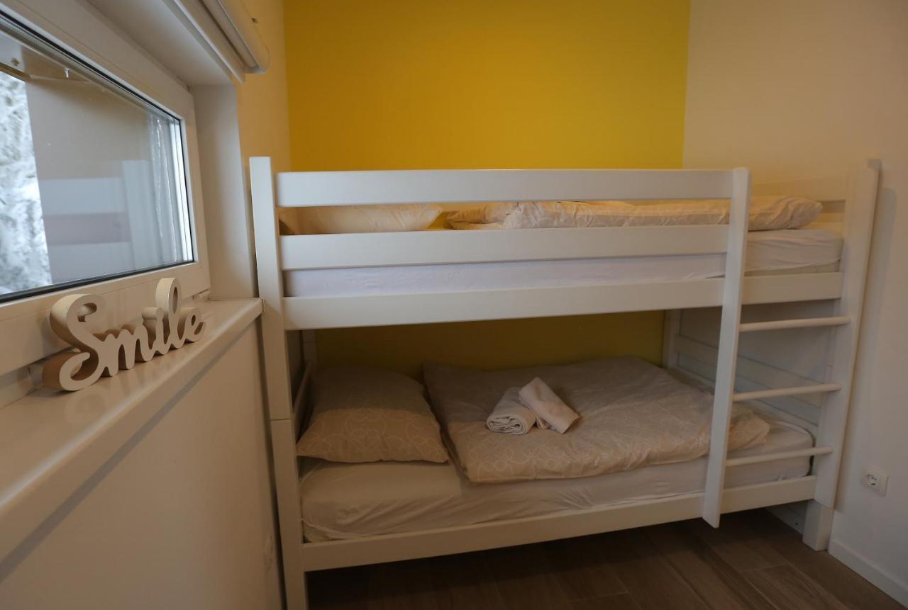 Nest Apartment 亚霍里纳 外观 照片